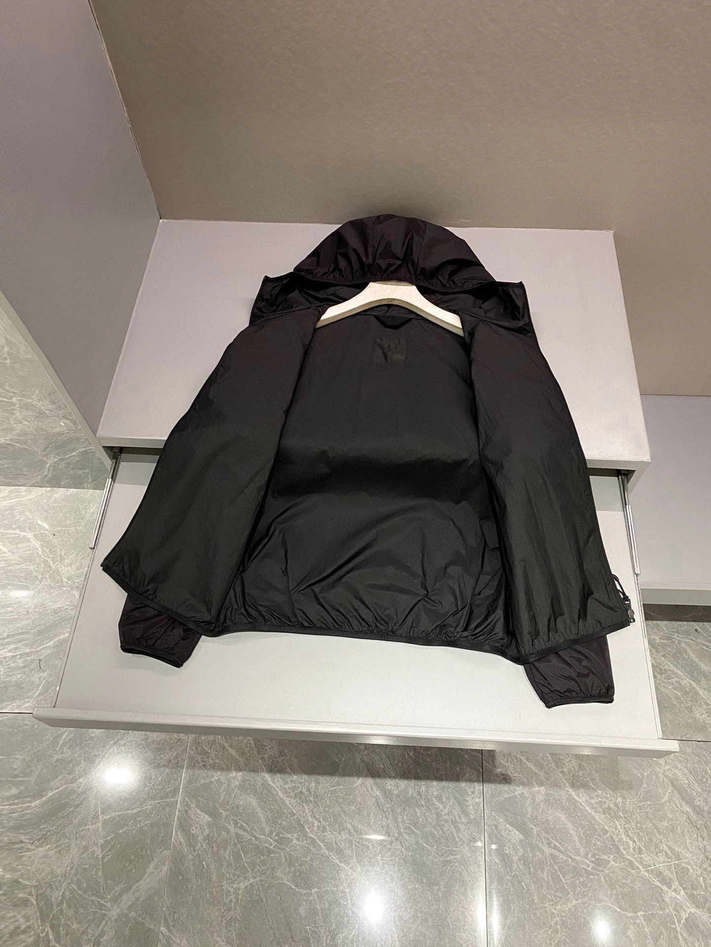 wg.luxury- 7o9385r Haadrin item:E-F361D2808